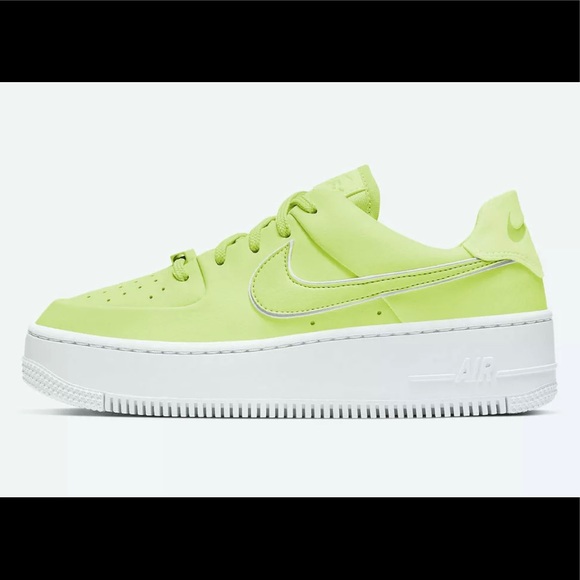 Nike Air Force 1 Sage Low CJ1642 700 Barely Volt - Picture 3 of 6